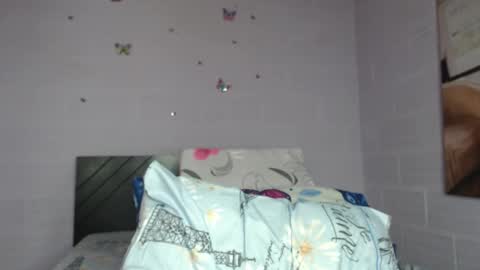 Snapshot of tami_vega chatting on 02-24-25, 02:37 Tamy Vega online show from 02-24-25, 02:37