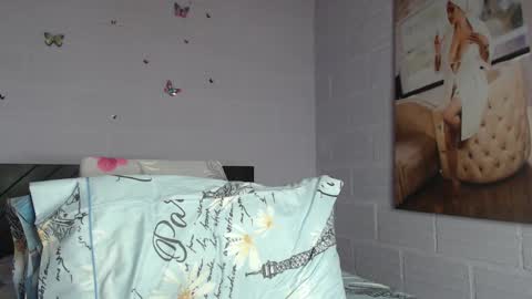 Snapshot of tami_vega chatting on 03-03-25, 11:44 Tamy Vega online show from 03-03-25, 11:44