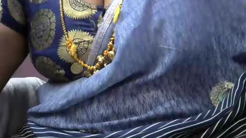 Snapshot of tamil_rathi chatting on 11-27-25, 01:57 tamil_rathi online show from 11-27-25, 01:57