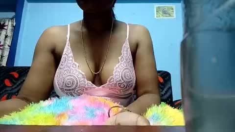 Snapshot of tamilmadhi520 chatting on 09-30-25, 05:40 tamilmadhi520 online show from 09-30-25, 05:40