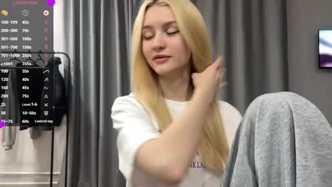 Melissa online show from 05-29-26, 02:26