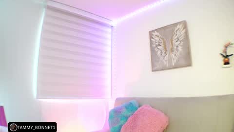 Snapshot of tammy_bonnet chatting on 03-12-26, 08:37 Tammy online show from 03-12-26, 08:37