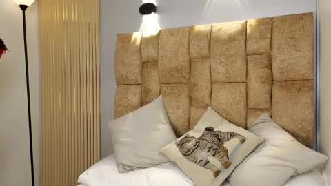 tammy_greyyx online show from 04-17-26, 03:53