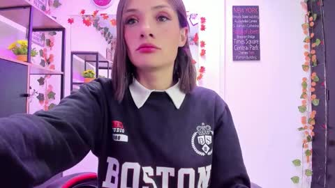 Snapshot of tammy_thompson_ chatting on 11-06-25, 12:17 tammy_thompson_ online show from 11-06-25, 12:17