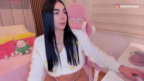 Snapshot of tammy_w chatting on 10-26-25, 08:48 Tammy online show from 10-26-25, 08:48