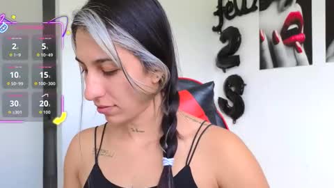 Snapshot of tammyandrade_ chatting on 12-15-25, 03:27 tammy online show from 12-15-25, 03:27