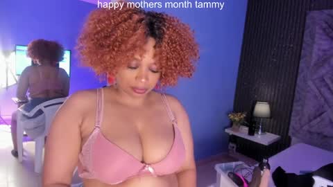 T A M M Y  online show from 05-10-26, 04:17