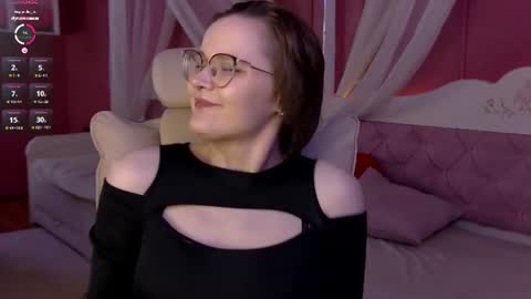 Snapshot of tammymays chatting on 06-20-26, 06:33 Tammy Mays online show from 06-20-26, 06:33