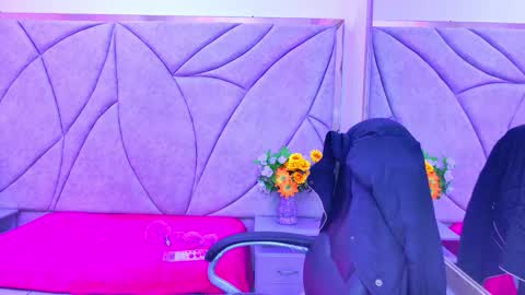 Tammy online show from 11-14-25, 04:22