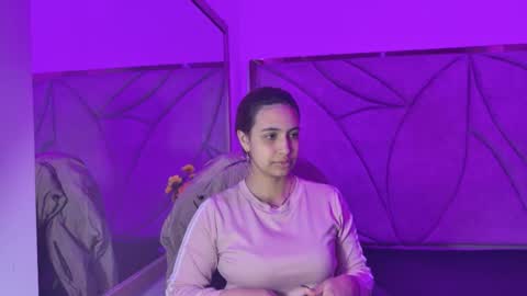 Tammy online show from 11-18-25, 03:45