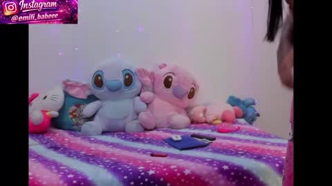 Snapshot of tamy_ian chatting on 05-22-26, 06:20 Tamy ian online show from 05-22-26, 06:20