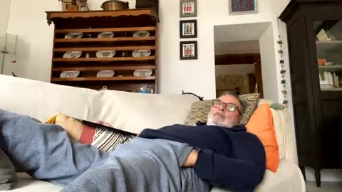 Dominique online show from 01-22-25, 02:24