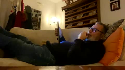 Dominique online show from 02-05-25, 09:07