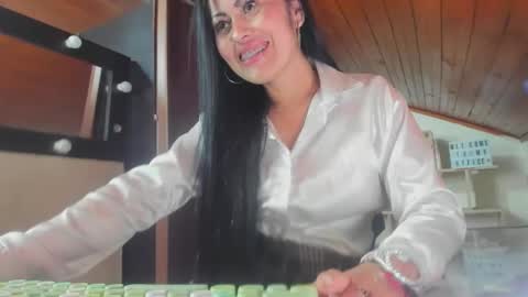 tania online show from 01-28-25, 10:56