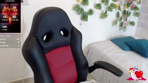 Tania  online show from 01-11-25, 06:54