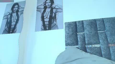 Snapshot of taniamilan chatting on 07-20-26, 11:12 Tania online show from 07-20-26, 11:12
