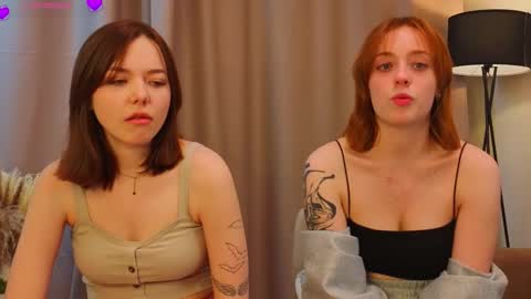 Snapshot of tanishamunshi chatting on 12-16-25, 04:06 Angela and Victoria online show from 12-16-25, 04:06