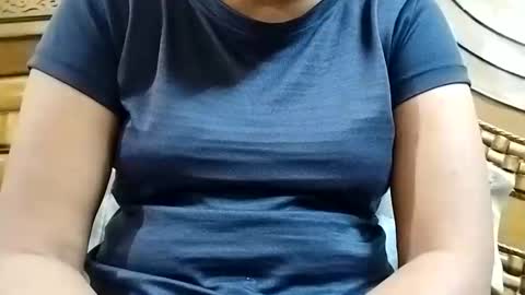 taniya_roy4628 online show from 03-29-26, 02:00