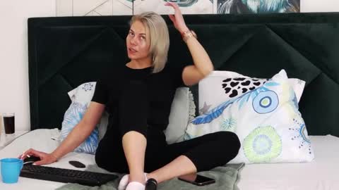 tanyaGrey online show from 04-07-26, 07:53