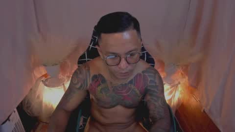 Snapshot of tannedskinmatty chatting on 12-09-24, 09:16 Matty online show from 12-09-24, 09:16