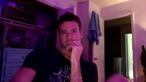 Dr. Love online show from 02-22-26, 03:29