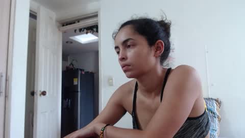 Snapshot of tantricroots chatting on 02-23-25, 04:46 Angeline Follow online show from 02-23-25, 04:46