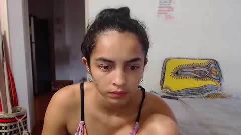 Snapshot of tantricroots chatting on 02-26-25, 10:42 Angeline Follow online show from 02-26-25, 10:42