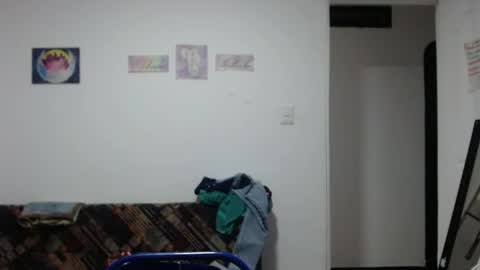 Angeline  Follow  online show from 04-14-26, 01:00