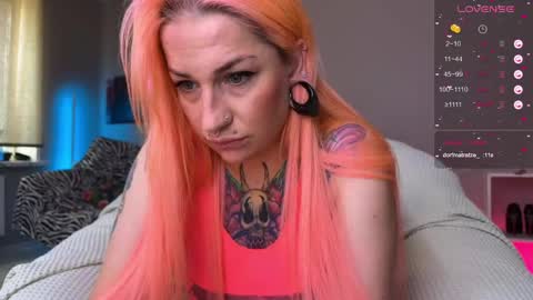 Snapshot of tanya_acid chatting on 05-19-26, 09:04 Tanya acid online show from 05-19-26, 09:04