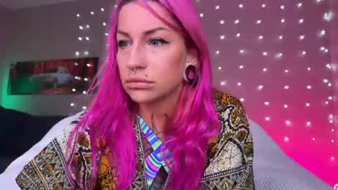 Snapshot of tanya_acid chatting on 07-03-26, 07:48 Tanya acid online show from 07-03-26, 07:48