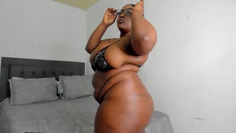 Snapshot of tanysha_030 chatting on 12-16-25, 04:28 Tanysha 030 online show from 12-16-25, 04:28