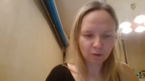 Snapshot of tanystar chatting on 11-21-25, 02:05 tanystar online show from 11-21-25, 02:05