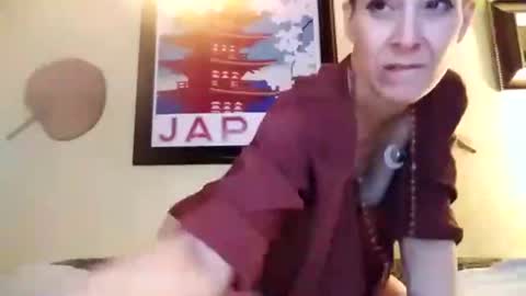 Snapshot of tara462 chatting on 12-21-24, 10:19 Tara online show from 12-21-24, 10:19