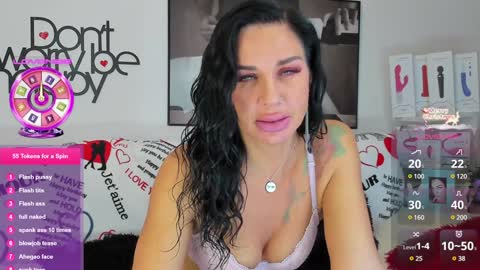 Tara  online show from 01-26-25, 03:38