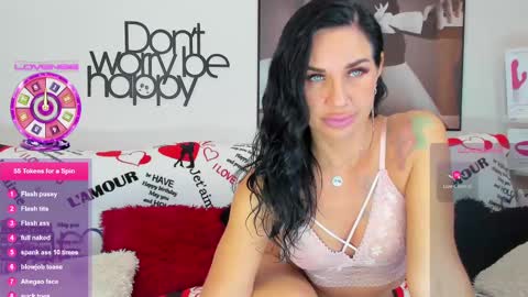 Snapshot of tara_bloss chatting on 03-05-25, 02:46 Tara online show from 03-05-25, 02:46