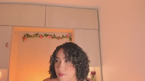  T A R A  online show from 10-17-25, 04:15