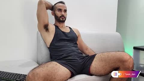Snapshot of tarek_dan chatting on 03-07-25, 10:24 Tarek online show from 03-07-25, 10:24