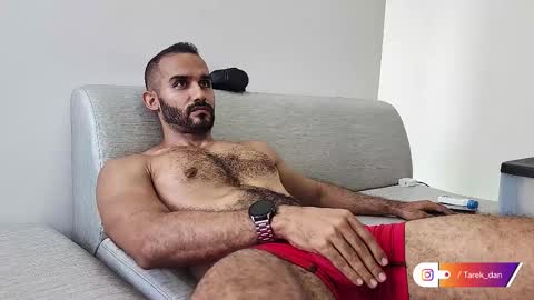 Snapshot of tarek_dan chatting on 03-07-25, 01:29 Tarek online show from 03-07-25, 01:29