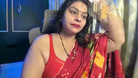 Snapshot of tarivishu23 chatting on 12-22-25, 12:51 tarivishu23 online show from 12-22-25, 12:51
