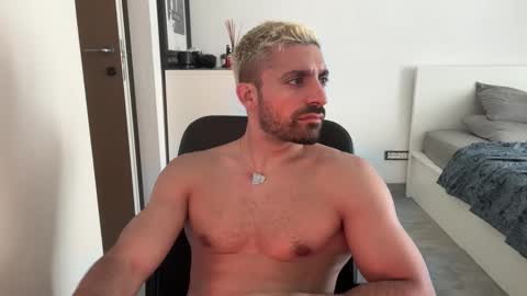 tarquit8 online show from 09-20-25, 01:56