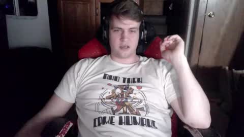 Snapshot of tarus333 chatting on 02-11-26, 05:45 tarus333 online show from 02-11-26, 05:45