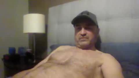 Snapshot of tarzeny77 chatting on 05-08-26, 04:56 tarzeny77 online show from 05-08-26, 04:56