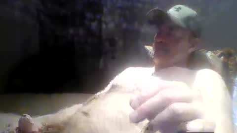 Snapshot of tarzeny77 chatting on 06-01-26, 04:25 tarzeny77 online show from 06-01-26, 04:25
