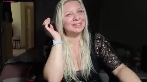 Tasha  Moon online show from 04-23-26, 06:10