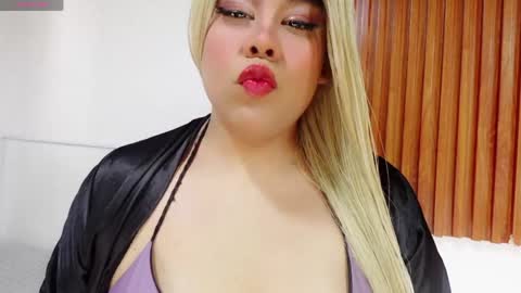 Snapshot of tasha_gatti chatting on 05-10-26, 03:17 instagram Gattitasha online show from 05-10-26, 03:17
