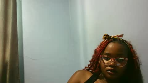 Snapshot of tashacutey chatting on 01-04-25, 12:49 Tasha online show from 01-04-25, 12:49