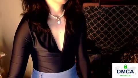 Snapshot of tashakai chatting on 02-16-25, 11:48 TashaKai online show from 02-16-25, 11:48