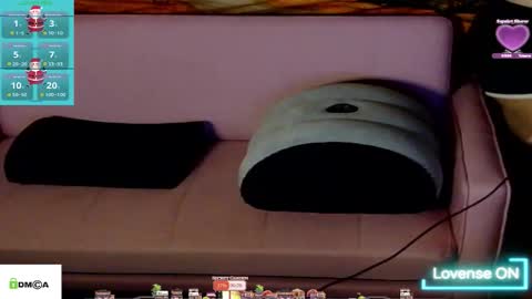 Snapshot of tashakai chatting on 12-01-25, 06:02 TashaKai online show from 12-01-25, 06:02