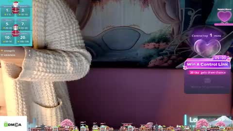 Snapshot of tashakai chatting on 12-13-25, 07:53 TashaKai online show from 12-13-25, 07:53