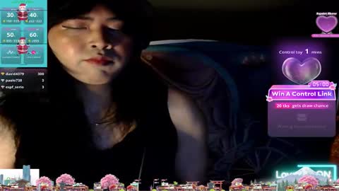 Snapshot of tashakai chatting on 12-15-25, 10:52 TashaKai online show from 12-15-25, 10:52